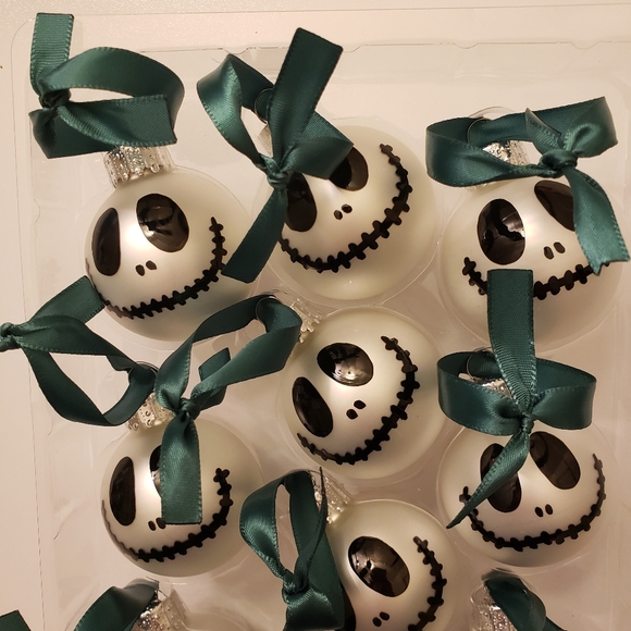 Jack Skellington 10 Piece Mini Ornament Set Ribbon - Picture 4 of 4